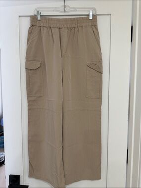 Women's Beige Cargo Wide-Leg Pants with Elastic Waist